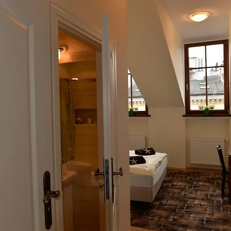 Guest house Royal Route 29 Comfort Krakow