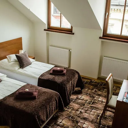 Royal Route 29 Comfort 3* Krakow